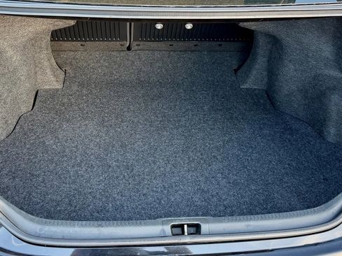 Used 2012 Toyota Camry SE image 7