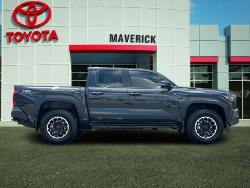 New 2026 Toyota Tacoma TRD Off-Road AWD/4WD image 6