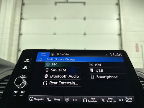 Used 2025 Honda Odyssey Touring image 29