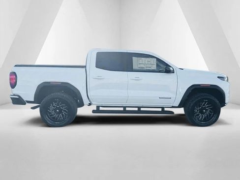 New 2026 GMC Canyon Elevation w/ Convenience Package image 8