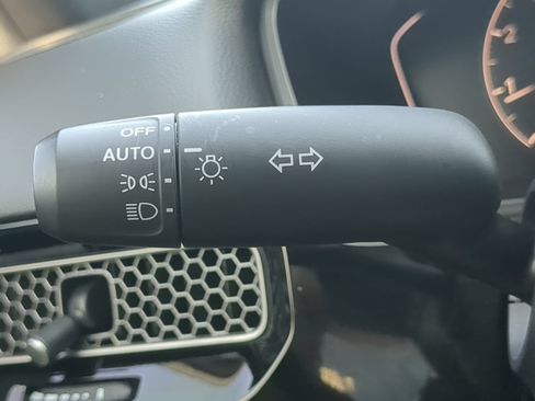 Used 2025 Honda Civic Sport image 61