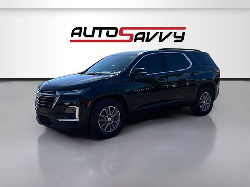 Used 2024 Chevrolet Traverse LT FWD image 3