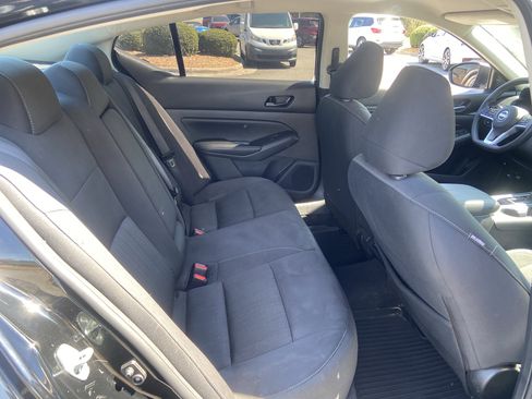 Certified 2025 Nissan Altima 2.5 SV image 18