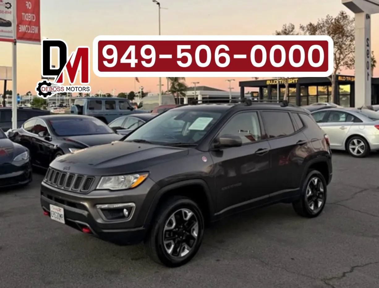 Used 2018 Jeep Compass Trailhawk w/ Leather Interior Group AWD/4WD image 1