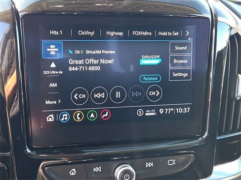 Used 2021 Chevrolet Traverse RS image 20