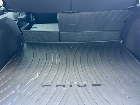 New 2026 Toyota Prius Plug-In Hybrid image 12