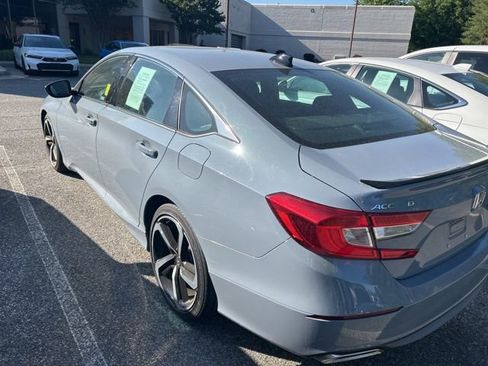 Used 2022 Honda Accord Sport image 6