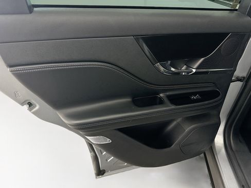 Used 2024 Lincoln Corsair Reserve w/ Equipment Group 201A image 27