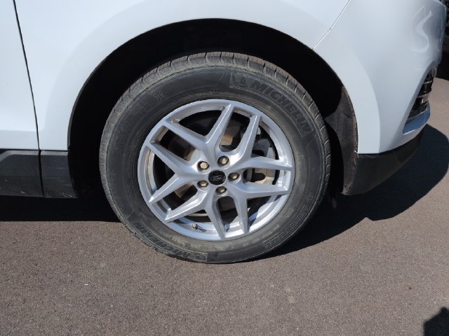 Certified 2023 Ford Edge SEL AWD/4WD image 13