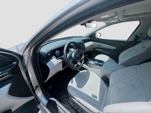Used 2024 Hyundai Tucson Limited FWD image 7