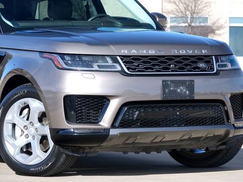 Used 2018 Land Rover Range Rover Sport HSE image 20
