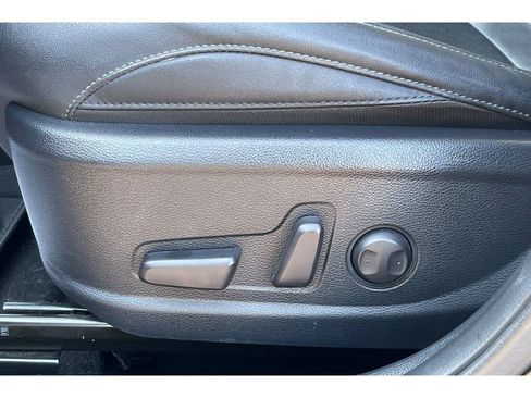 Used 2022 Kia Seltos SX w/ Sunroof Package image 13