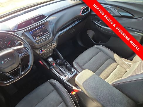 Used 2022 Chevrolet TrailBlazer RS FWD image 12