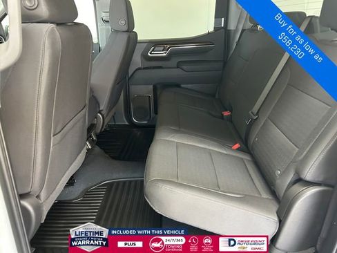 New 2026 GMC Sierra 1500 SLE image 18