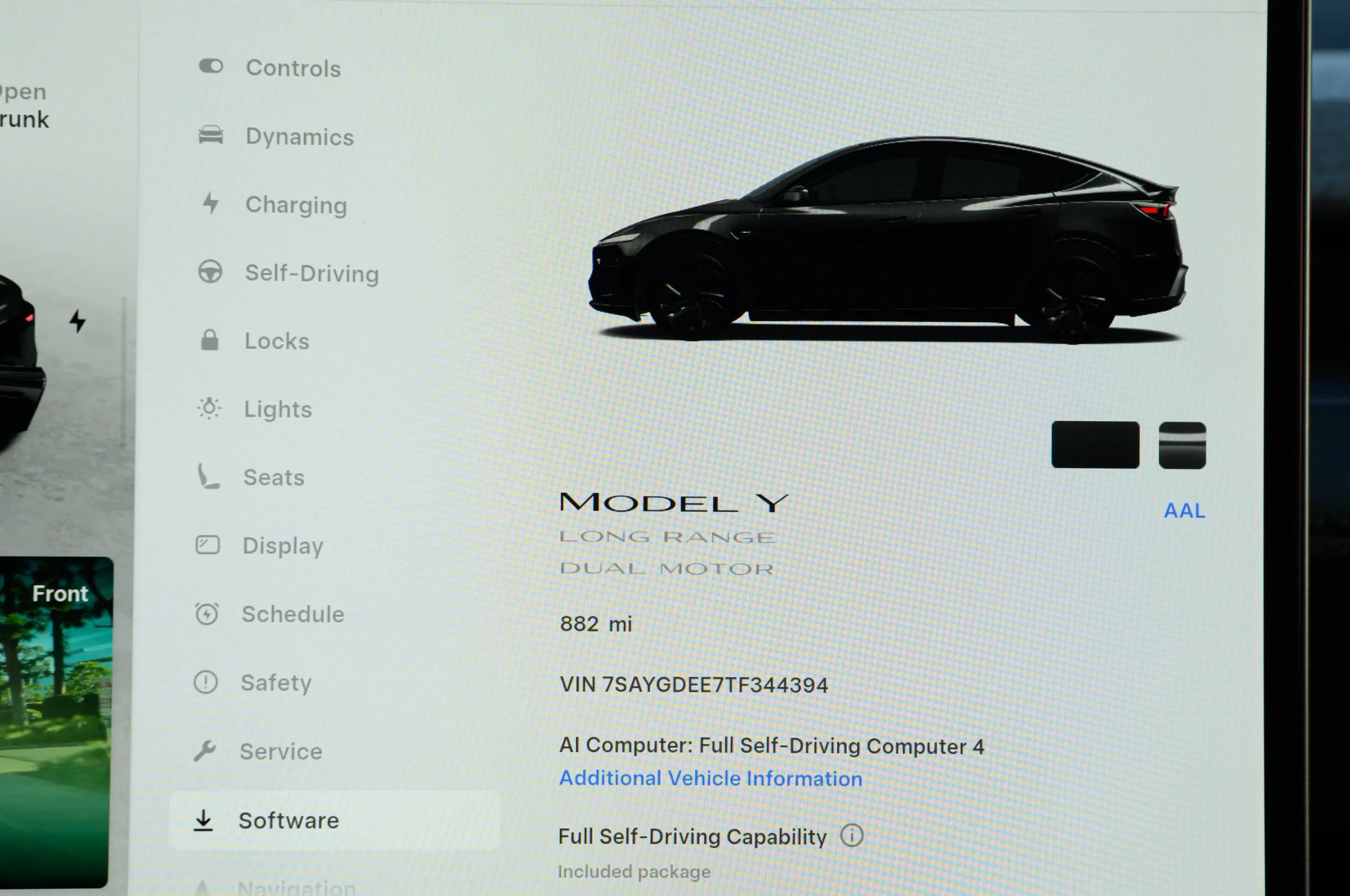 Used 2026 Tesla Model Y AWD image 24