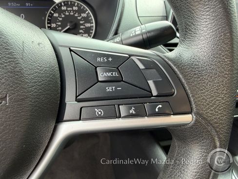 Used 2022 Nissan Altima 2.5 SV FWD image 22