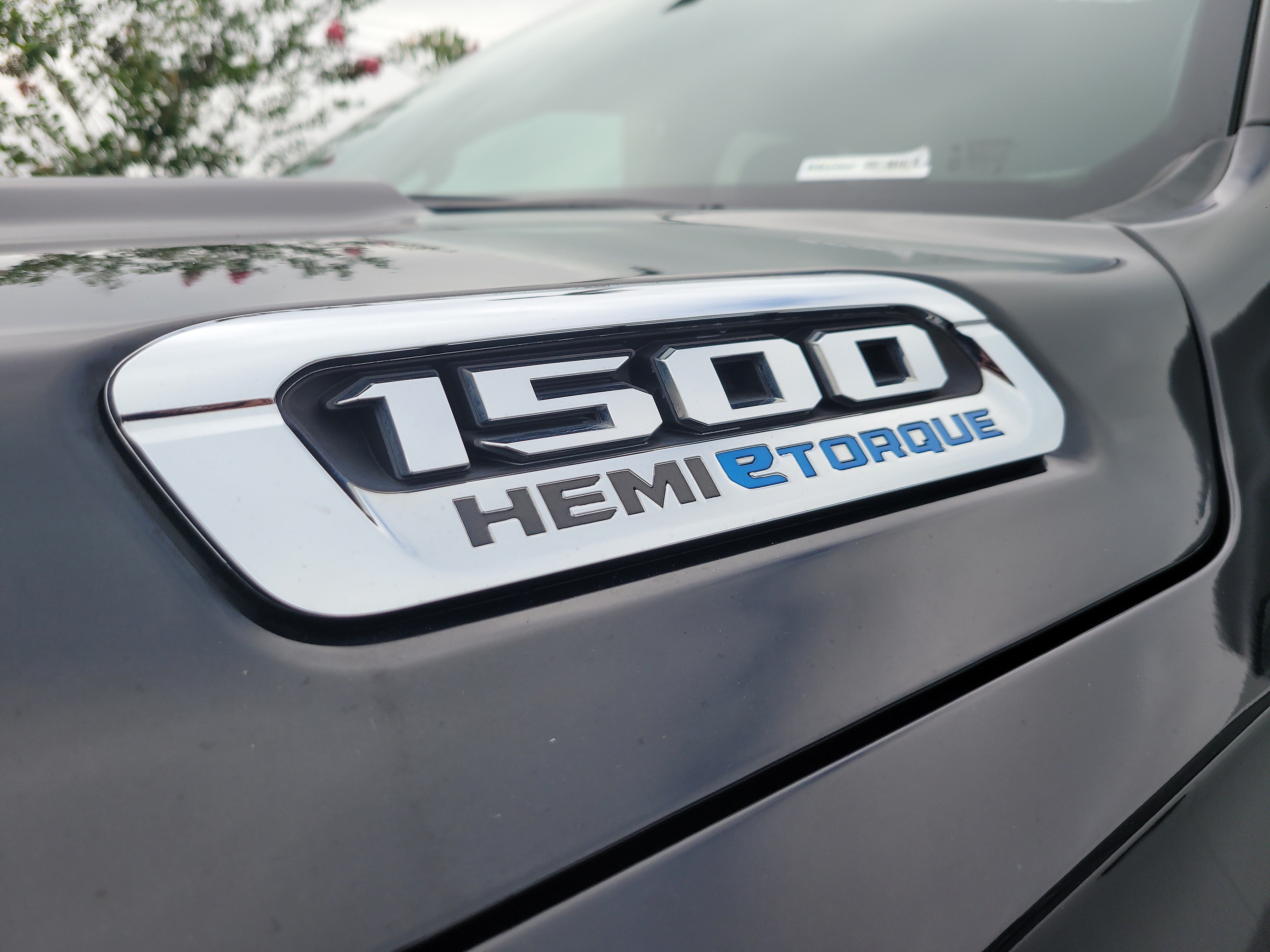 Used 2023 RAM 1500 Big Horn AWD/4WD image 9