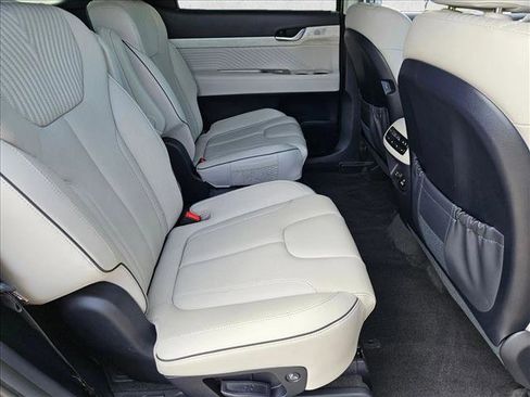 Used 2024 Hyundai Palisade Calligraphy FWD image 20