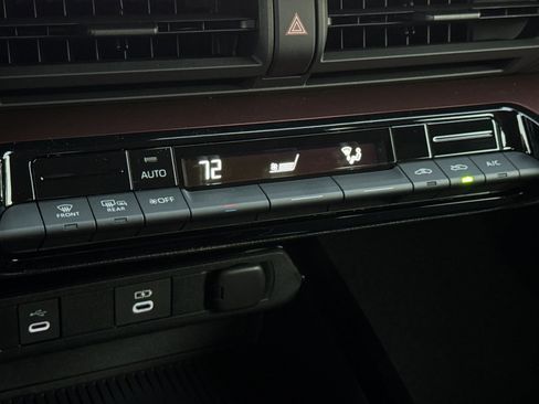 New 2026 Toyota Prius Plug-In Hybrid image 23