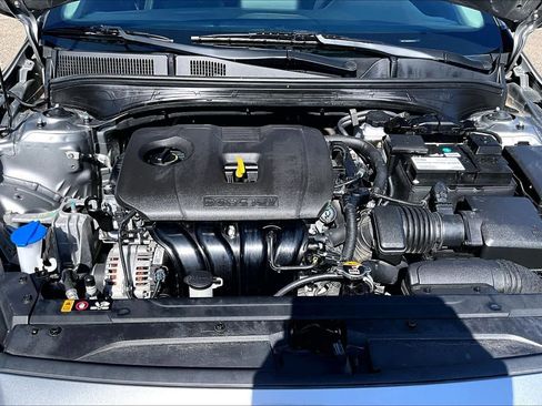 Used 2022 Kia Forte LXS image 32