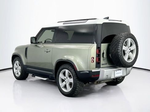 Used 2021 Land Rover Defender 90 First Edition image 3
