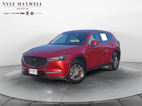 Used 2019 MAZDA CX-5 Touring FWD image 1