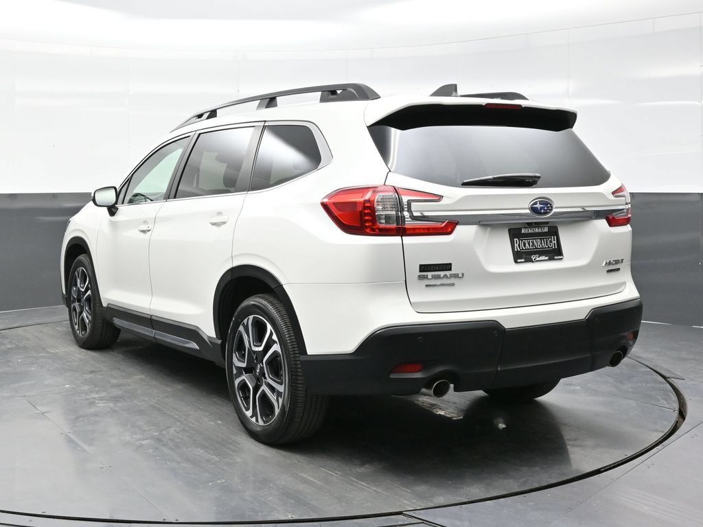 Used 2023 Subaru Ascent Limited AWD/4WD image 5
