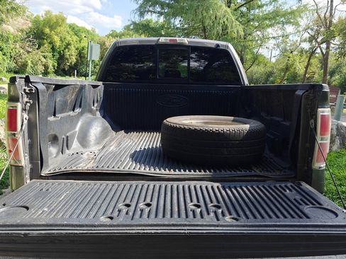 Used 2013 Ford F150 XLT w/ Luxury Equipment Group AWD/4WD image 6