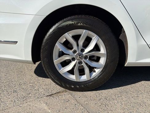 Used 2016 Volkswagen Passat 1.8T S image 16