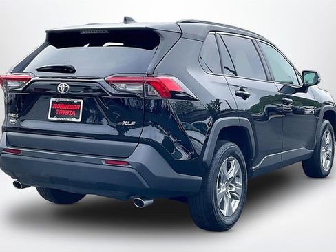 Used 2024 Toyota RAV4 XLE FWD image 13