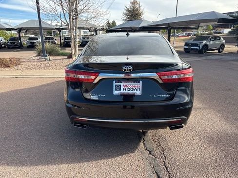 Used 2018 Toyota Avalon Limited w/ All Weather Liner Package image 8