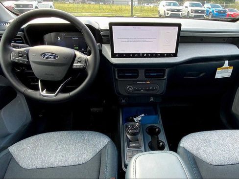 New 2025 Ford Maverick XLT w/ XLT Luxury Package image 5