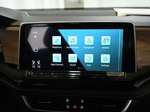 New 2026 Volkswagen Atlas SE image 5