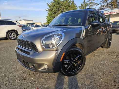 Used 2014 MINI Cooper Countryman S FWD image 1