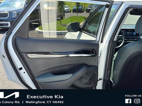 Certified 2024 Kia Seltos SX AWD/4WD image 21