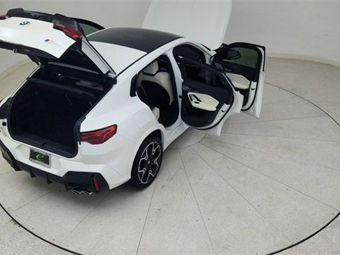 Used 2025 BMW X2 M35i image 92