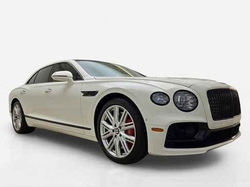 Certified 2023 Bentley Flying Spur V8 AWD/4WD image 8