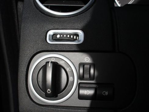 Used 2011 Land Rover LR4 HSE LUX image 30