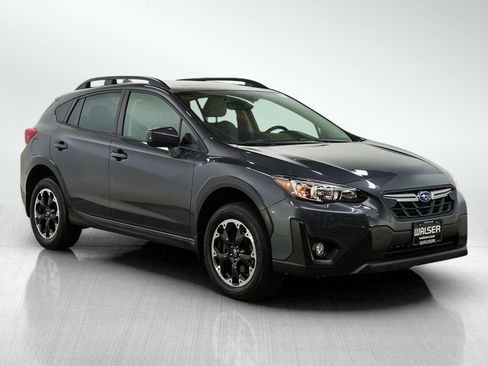 Used 2023 Subaru Crosstrek 2.0i Premium image 7