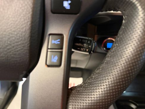 Used 2021 Toyota Tacoma TRD Off-Road w/ Technology Package image 23