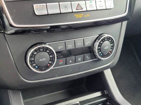 Used 2018 Mercedes-Benz GLS 450 4MATIC image 25