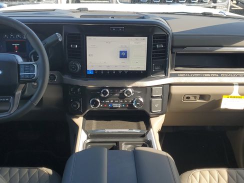 New 2026 Ford F450 Platinum w/ Platinum Plus Package image 12