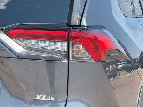 Used 2019 Toyota RAV4 XLE w/ Convenience Package FWD image 24