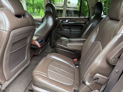 Used 2013 Buick Enclave Premium AWD/4WD image 32