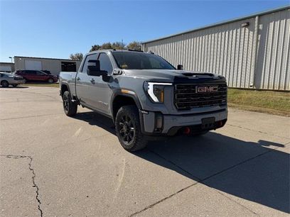Used 2024 GMC Sierra 2500 AT4