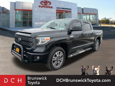 Used 2018 Toyota Tundra Platinum image 1