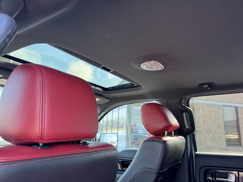 Used 2013 Ford F150 Limited image 11