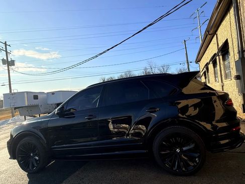 Used 2022 Bentley Bentayga Speed image 4