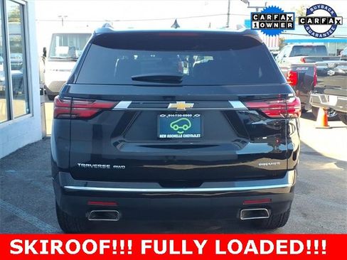 Used 2023 Chevrolet Traverse Premier image 5