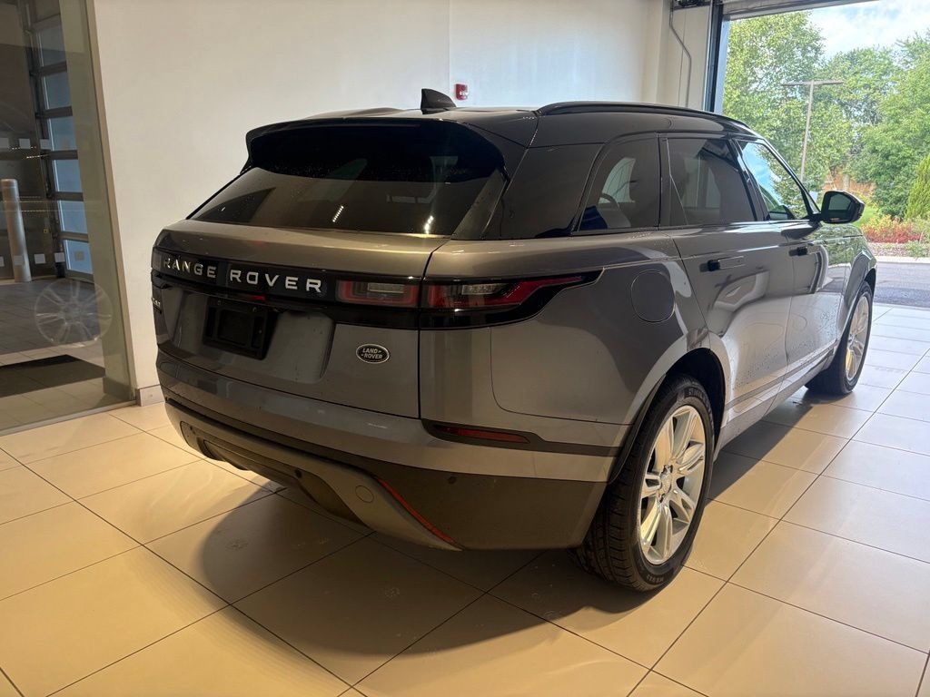 Used 2020 Land Rover Range Rover Velar S AWD/4WD image 4